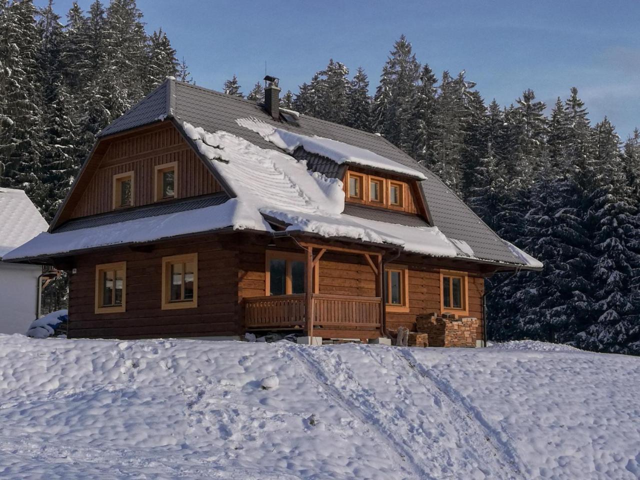 Roubenka Bílá Apartamento Exterior foto